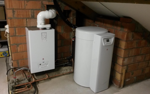 Brugge - gascondensatieketel Bulex Thermo Master F29 + Bulex zonneboiler Helioset 150L