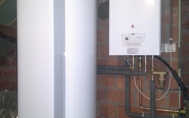 Oudenaarde - Condensatieketel Bulex Thermo Master FAS 29 + Zonneboiler Bulex Helioset 250 L