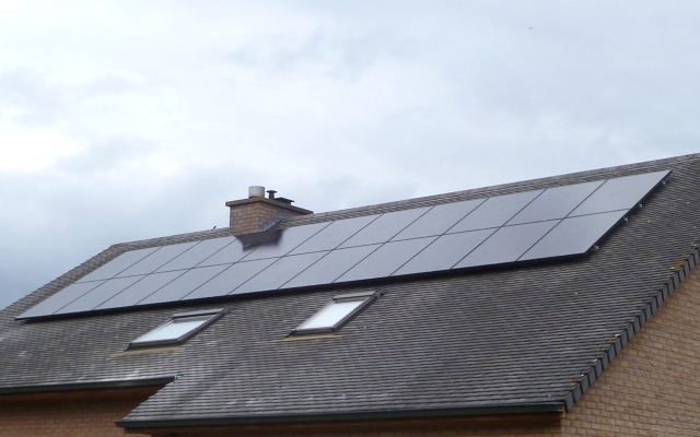 Waregem - 22 zonnepanelen 265 Wp black